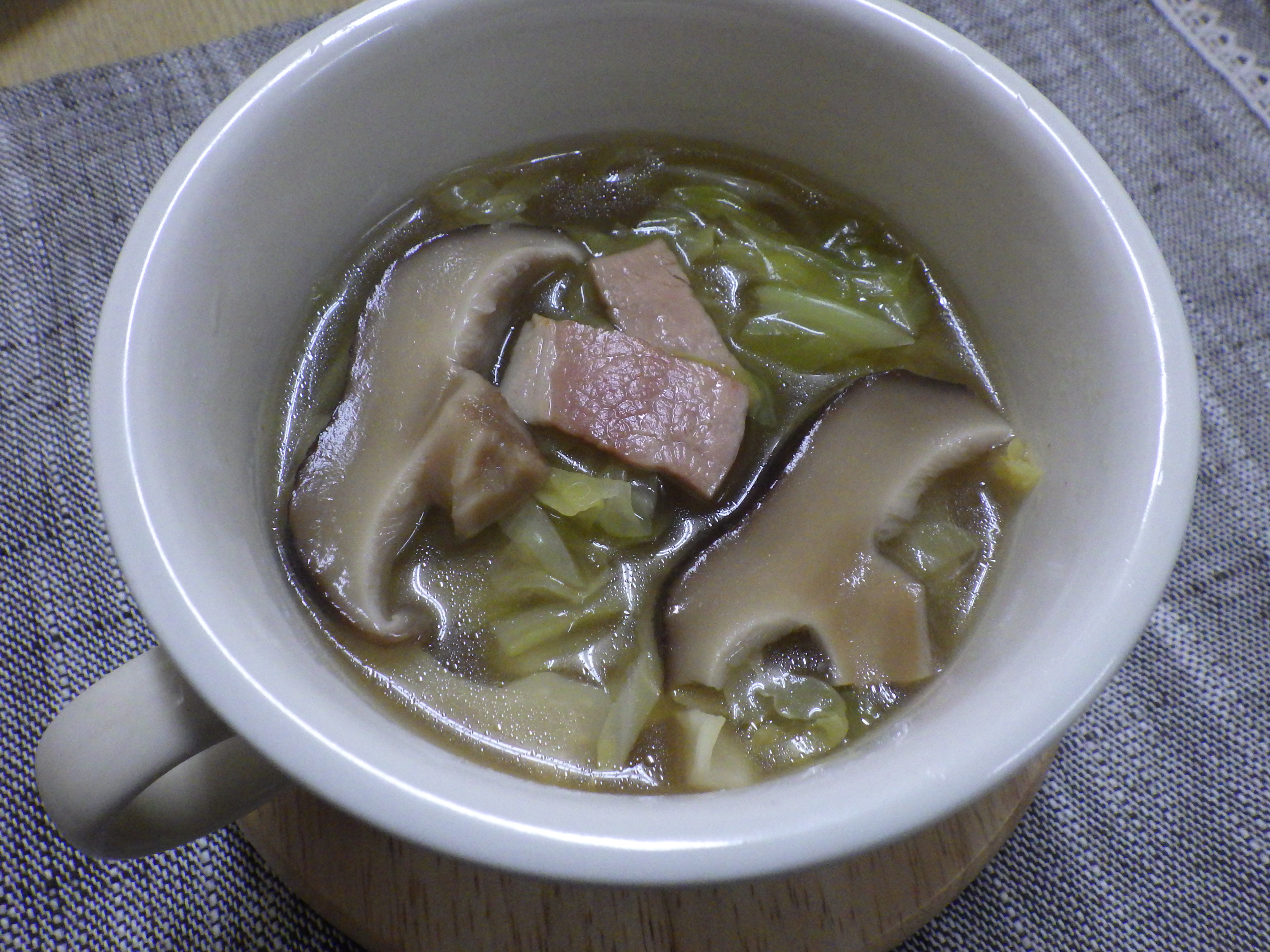 干し椎茸の洋風スープ フルタヤ椎茸株式会社 干し椎茸の洋風スープ フルタヤ椎茸株式会社
